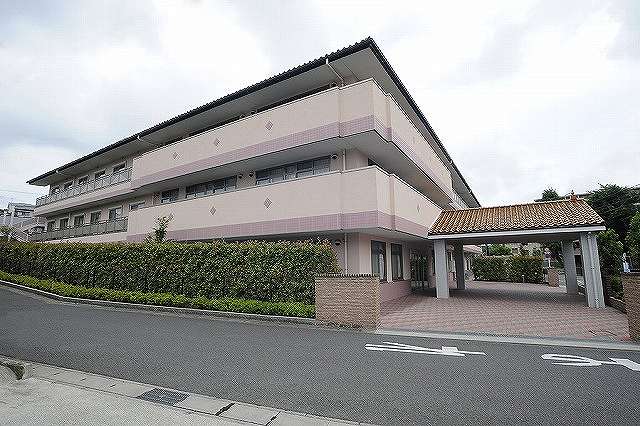 サンライズ ヴィラ綾瀬 綾瀬市の介護付有料老人ホーム 有料老人ホーム情報館